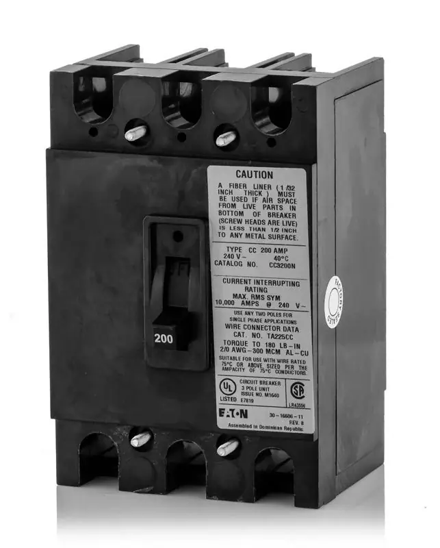 Professional Grade Eaton / Cutler-Hammer CC3200N - 200A 3 Pole Molded Case Circuit Breaker