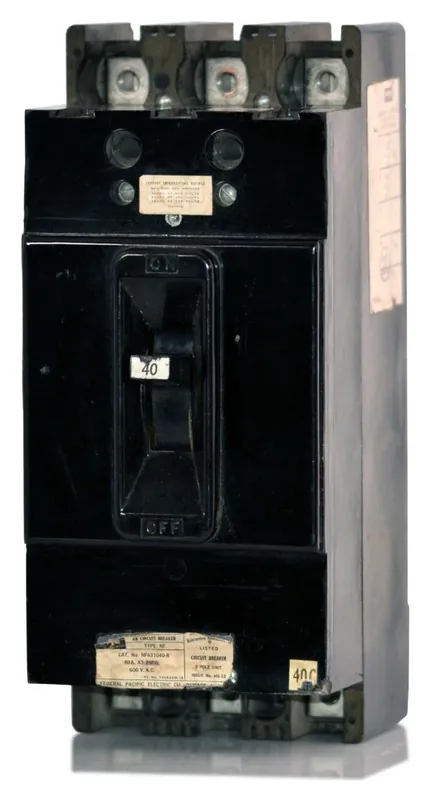 Low Price Federal Pacific NF631040 - 40A 3 Pole Molded Case Circuit Breaker
