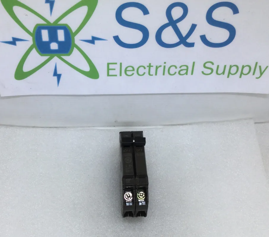 Markdown General Electric THQP240 40 Amp 2 Pole Tandem 120/240V Circuit Breaker