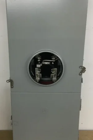 Best Price GE TSLR420CSCU PowerMark Gold 200 Amp 4-Space 8-Circuit Ringless Horn-Bypass Overhead/Underground Combination Main Lug Load Center