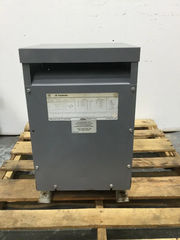 GE Transformer 9T23B2671 Type QL, 25 kVA, 60 Hz, 1 PH, 5.7% IMP, 40C Ambient, 150C Rise, 220C System NEMA Class AA Dry Type Transformer Same Day Shipping