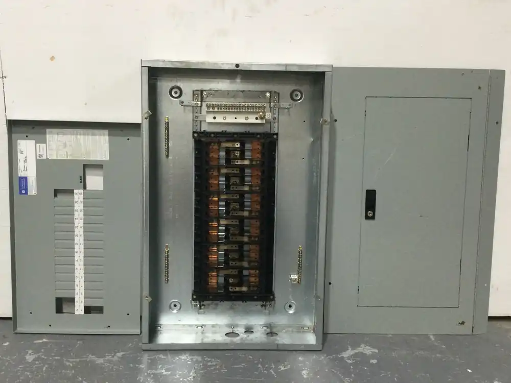 GE Panelboard AQF3301ATX 125 Amps 208Y/120V 3 Ph 4 Wire A-Series II Panelboard Hot Picks