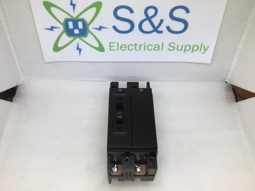Trumbull Electric AT21040 2 Pole 40a 250vac Type At Circuit Breaker Express Delivery