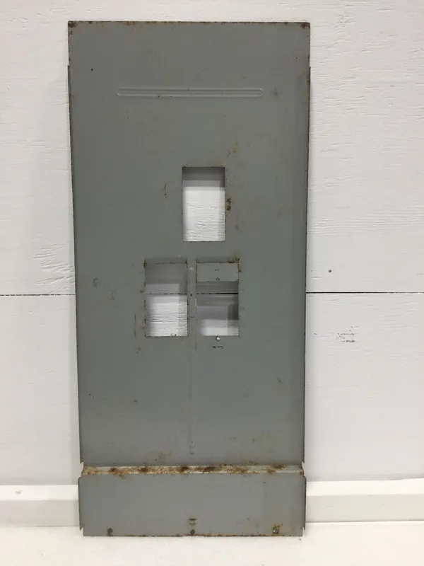General Electric Dead Front Only with Main 8 Space 27 5/8" x 12 1/2" Top Rated