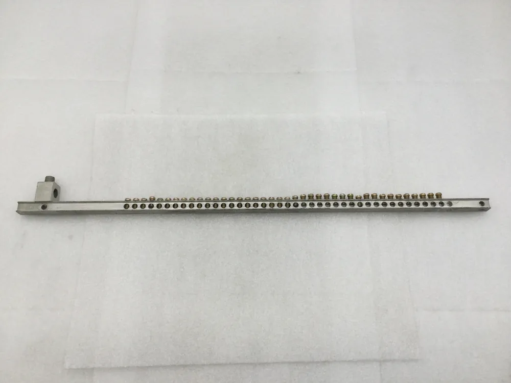 Hot Picks GE 43 Position 4-14 AWG Grounding Bar w/ Addon Lug 21 7/8" x 1/2"
