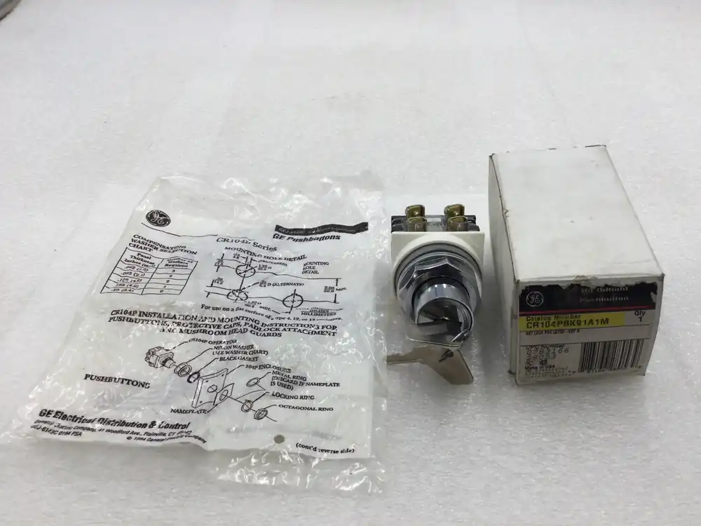 GE CR104PBK91A1M Heavy Duty Latching Push Button with Key Lock Release Same Day Shipping