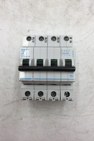 Professional Grade GE Vynckier Series G C6 4 Pole 400V Circuit Breaker