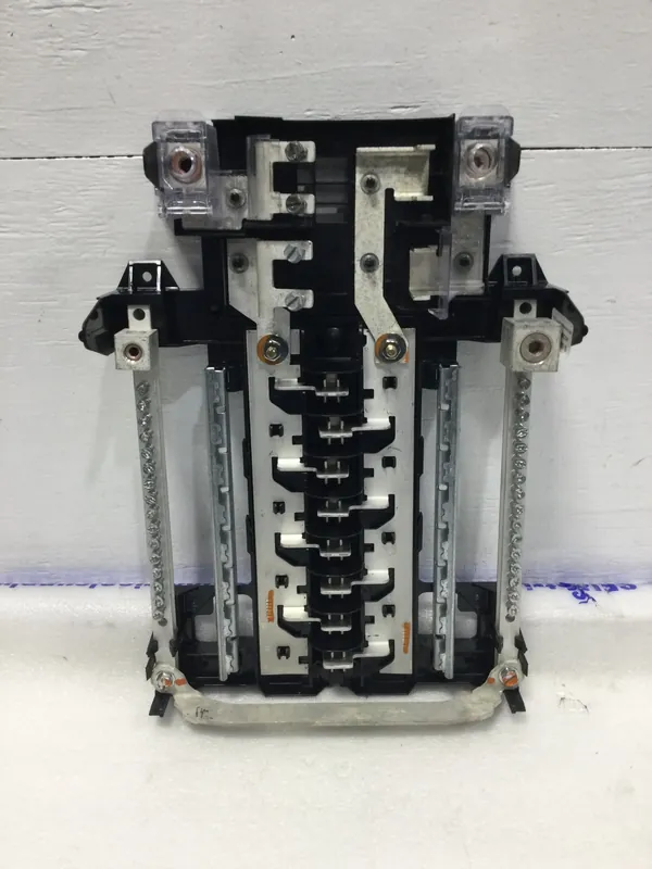 GE TM1615RCUP PowerMark Gold 150 Amp 16-Space MB Load Center Guts Only 10" X 14" Special Discount