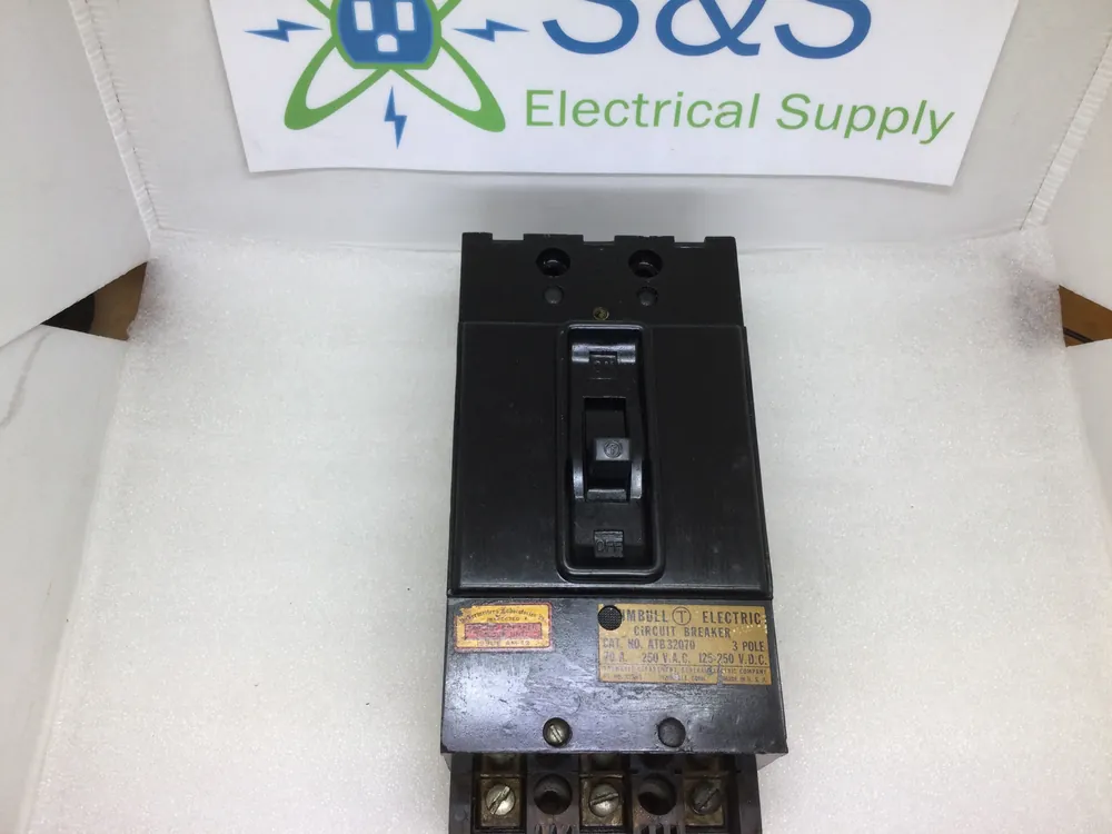 New Release Trumbull Electric/Ge ATB32070 3 Pole 70a 250vac Type Atb Circuit Breaker