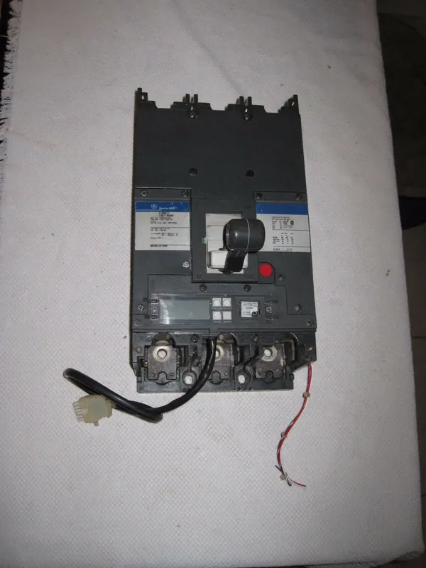 Trusted Brand Ge 3-Pole 600vac 1200a Spectra Rms Hi-Break Circuit Breaker Skhb36dd1200