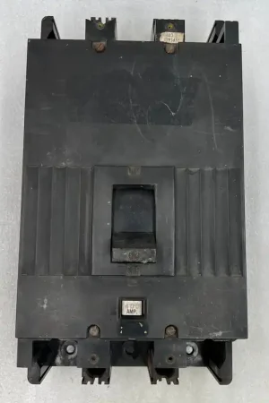 Same Day Shipping GE TKM836F000 800 Amp 3 Pole 600V Circuit Breaker w/400 Amp Trip - Cosmetic Flaw