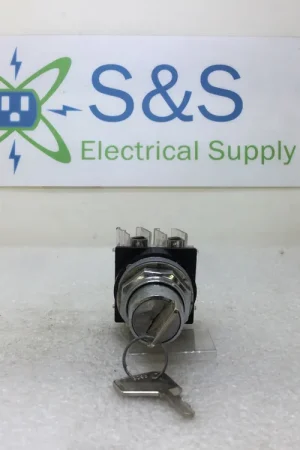 Best Choice GE General Electric CR104P Key Operated 3 Position Selector Switch