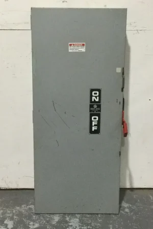 Price Cut GE General Electric TH3365 400 Amp 600V 250VDC 3 Phase Fusible Mod 7 Safety Switch 54" x 23"