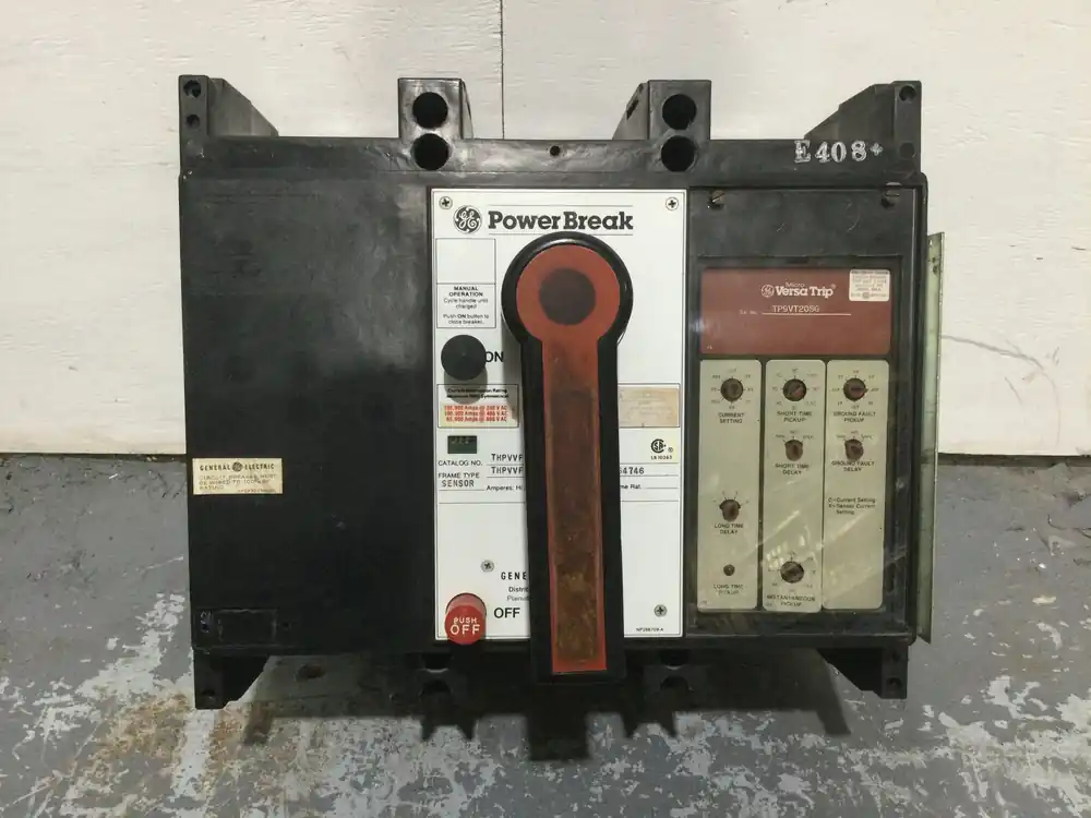 Last Chance GE General Electric THPVVF3608 800 Amp Power Break Circuit Breaker