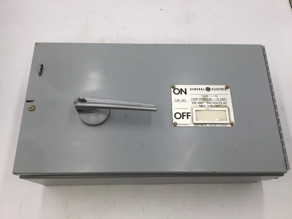 One Day Deal GE General Electric THFP364 200 Amp 600v 250VDC Type QMR Fusible Panelboard Switch Nema 1 Enclosure w/o Hardware