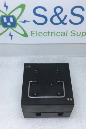 Factory Price General Electric NEC 60A 250V AC/DC Fusible Pull Out Disconnect Includes Fuses
