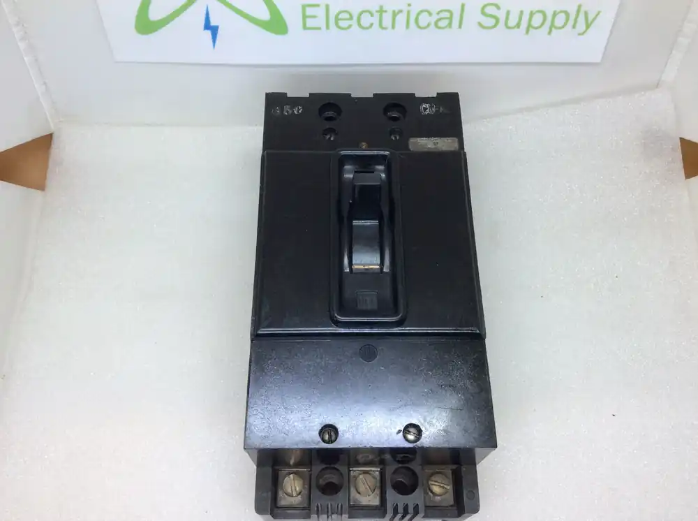 GE/General Electric TF136020 3 Pole 20A 600VAC Type TF Main Circuit Breaker Bargain